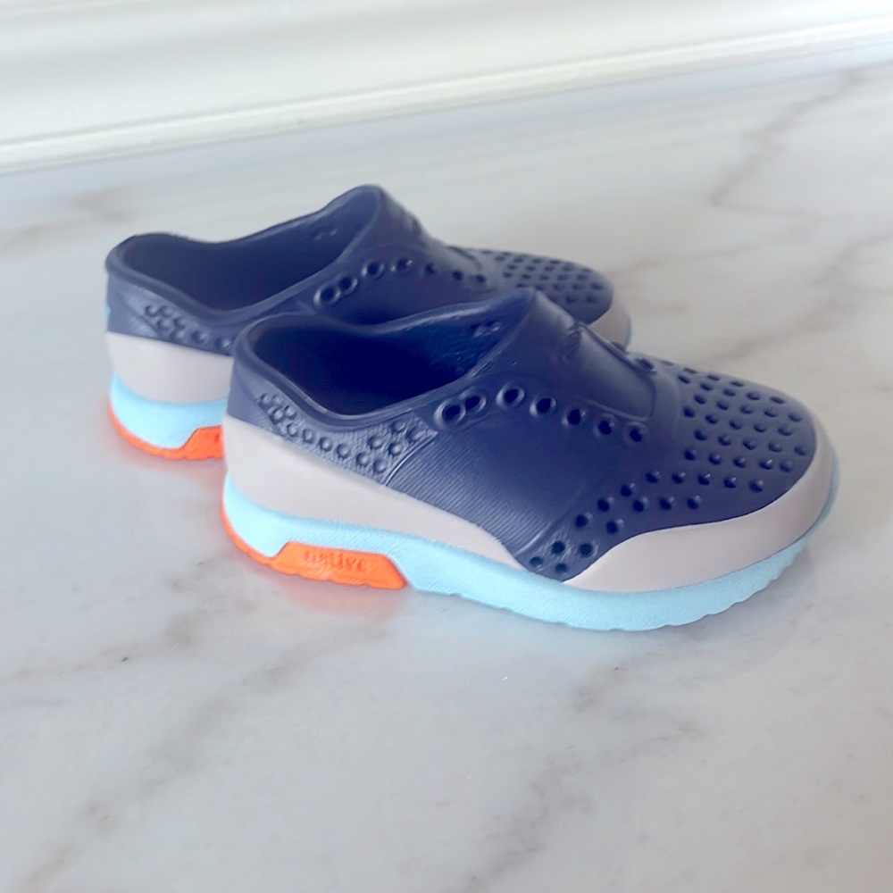Native Size 5 Shoes for little baby